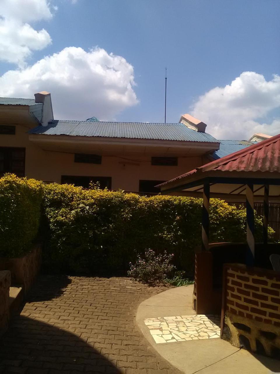 Gloria Motel Cyangugu Esterno foto