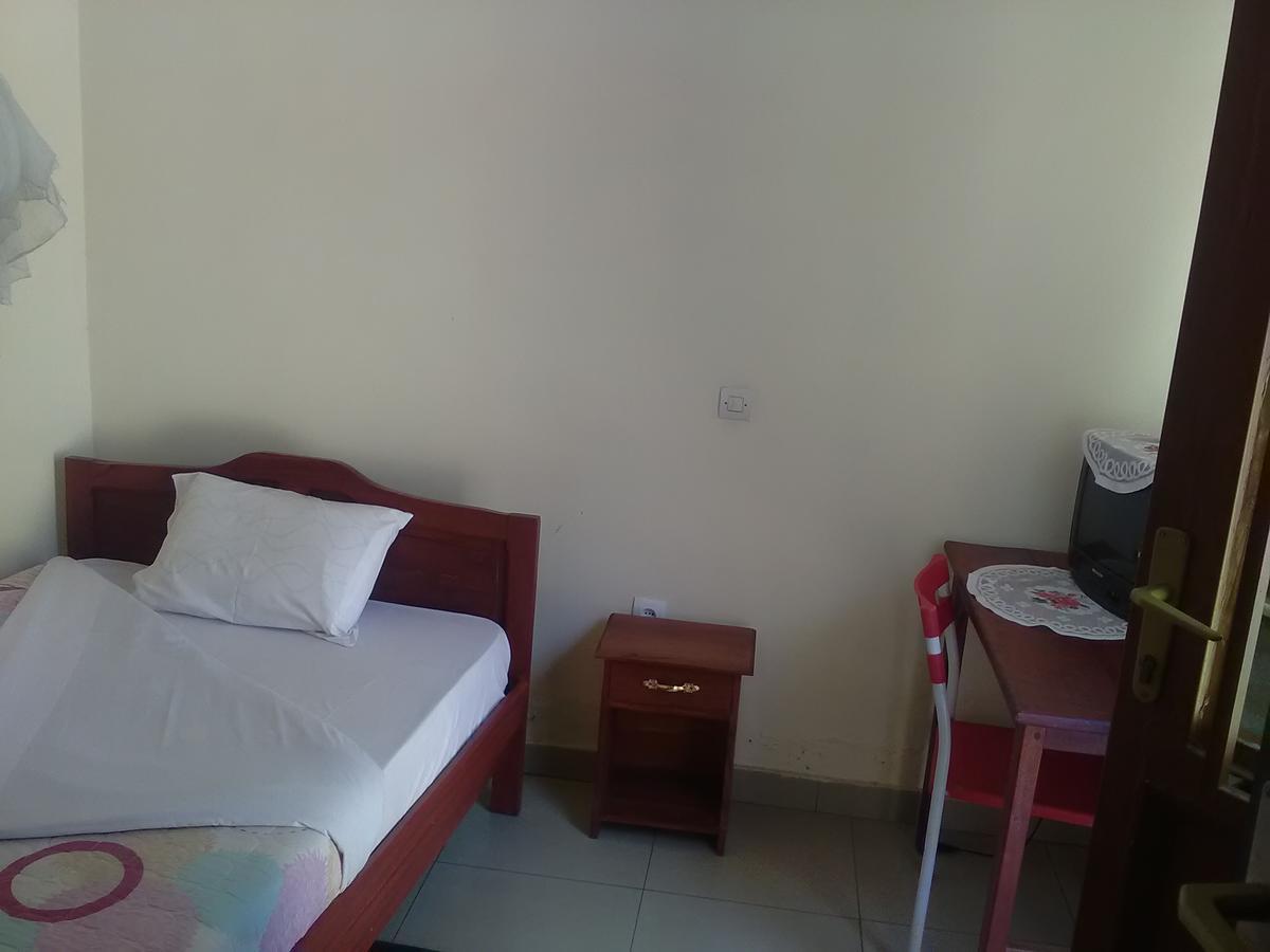 Gloria Motel Cyangugu Esterno foto